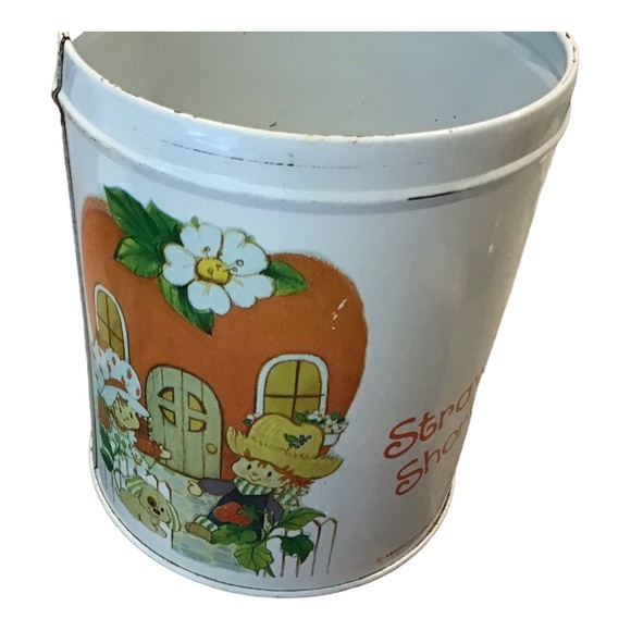 Old Vintage Strawberry-Shortcake Tin-Home Kitchen Utensil Holder-Storage Collect - Picture 1 of 4